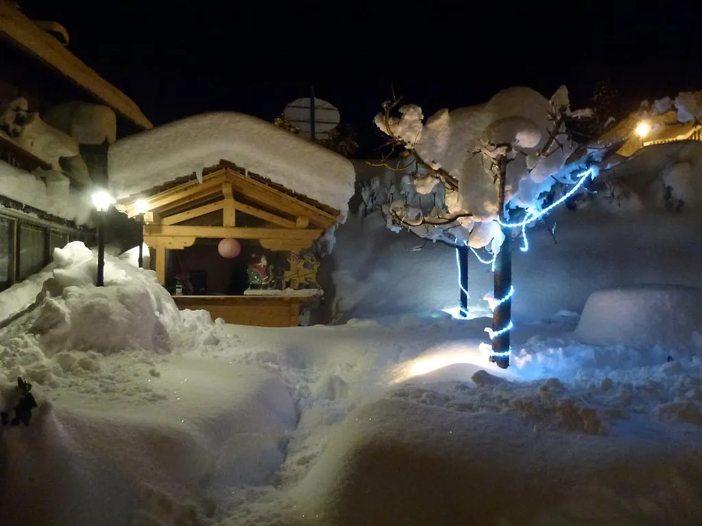 Auberge Du Poncellamont Areches Hotel